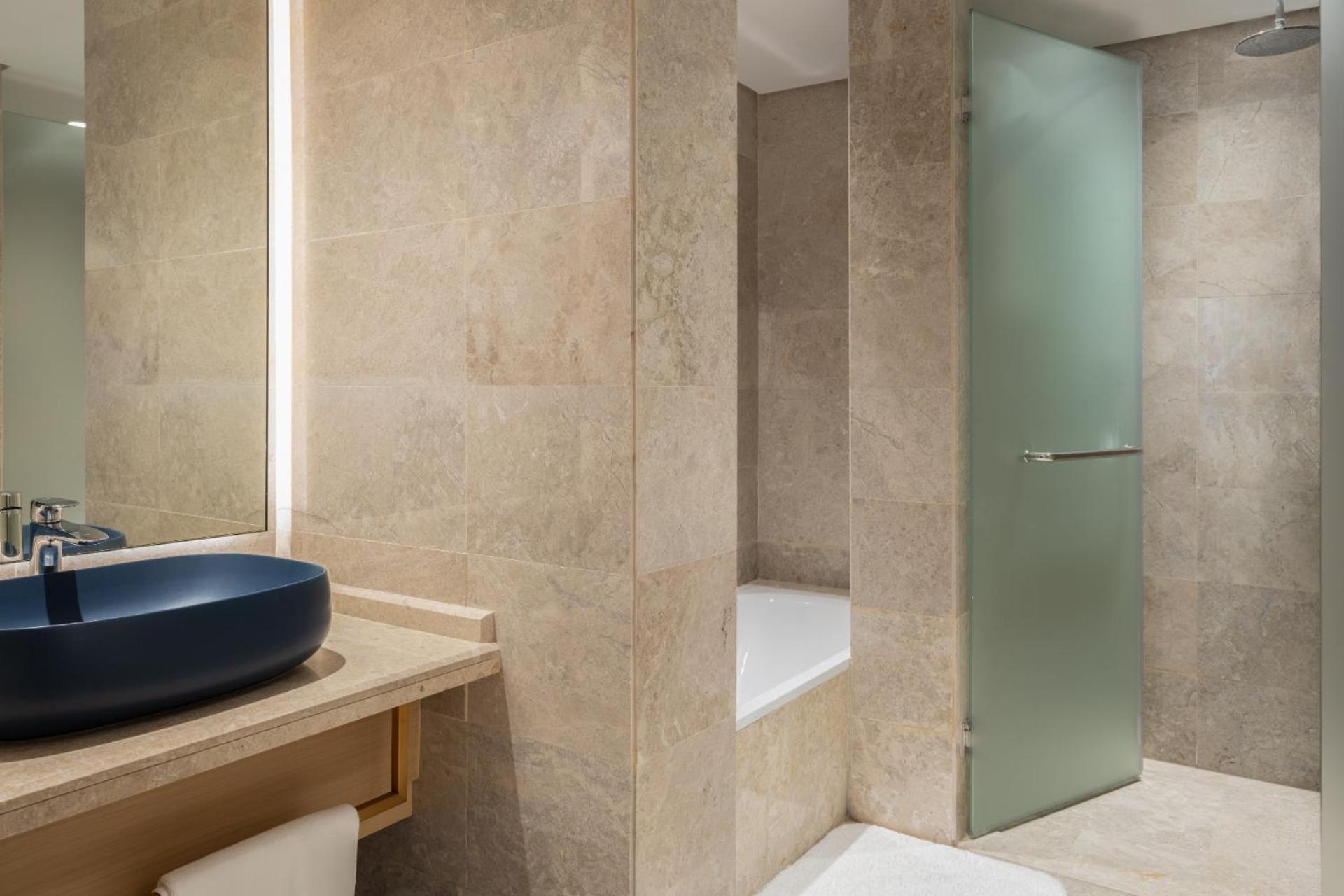 Maani Muscat Hotel & Suites Номер фото